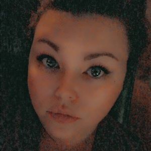 Meet your Posher, Paula